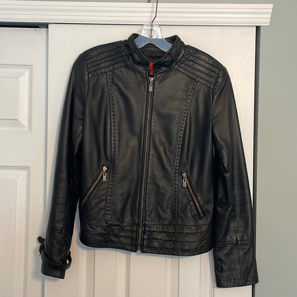 black authentically leather MOTO jacket (sz MEDIUM)